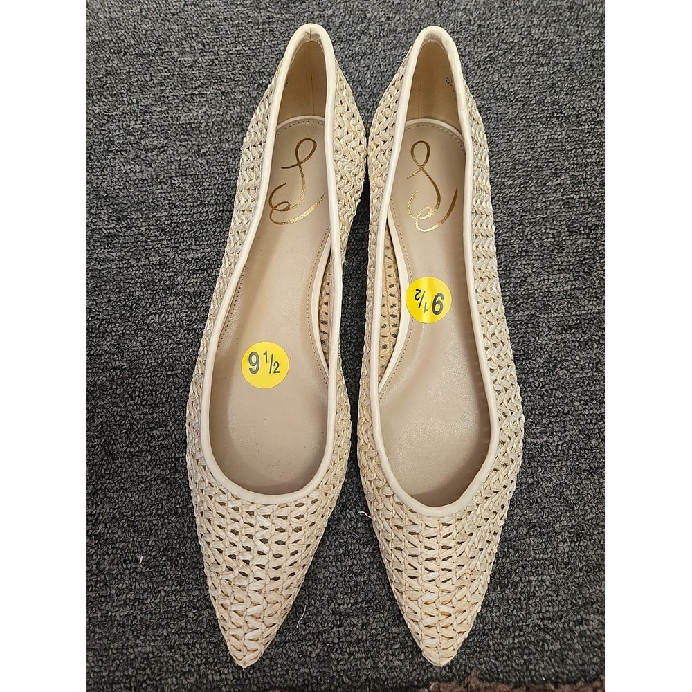Women's Woven Pointed Toe Flats - Beige